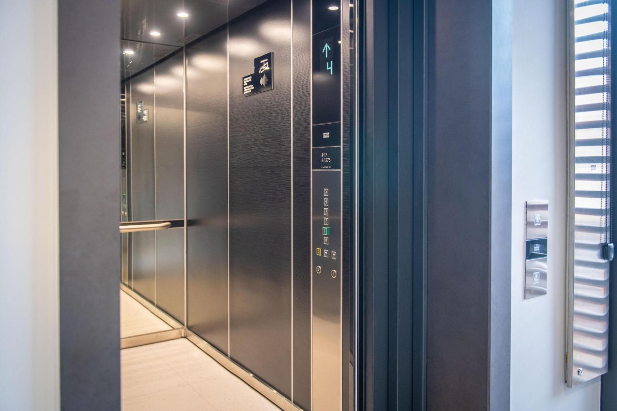 Qstay Gratus Tbilisi Exterior foto